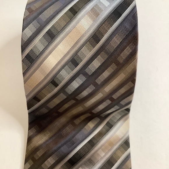 JOSEPH & FEISS Neutral Stripe Woven Silk Tie - Picture 10 of 11
